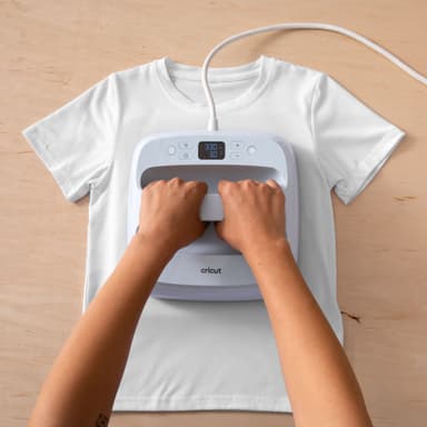 Cricut Printable Iron-On för ljust tyg A4-ark 5-pack (vit)