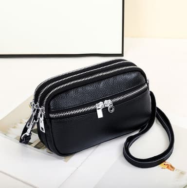 Ny Crossbody-väska med tre dragkedjor för kvinnor Svart