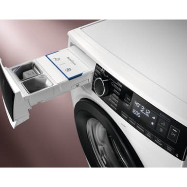 Electrolux Serie 700 Tvätt/Tork EWI774EY6Q (11/7kg)