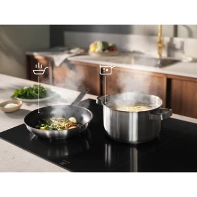 Electrolux Serie 800 Induktionshäll HHB870CSC (77cm)