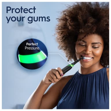 Oral-B iO White Clean eltandborste 117753 (svart)
