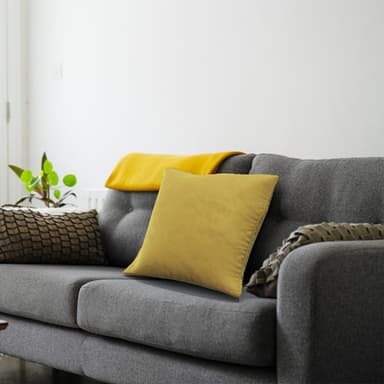 Kuddfodral 40x40 cm dekorativt i sammet (gul)