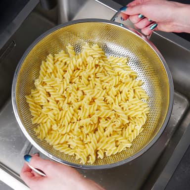 Sikta i rostfritt stål Kökshjälp Sil för kök (Silver)