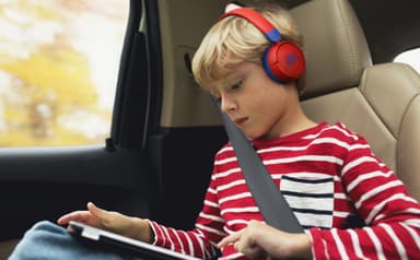 JBL Jr. 310BT trådlösa on-ear hörlurar (röd/blå)