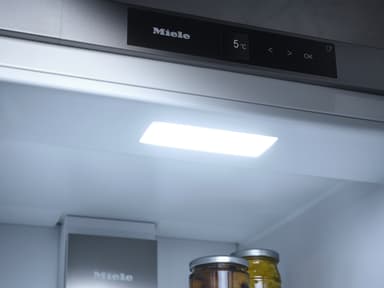 Miele Kylskåp K 7747 D (integrerad)