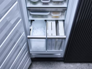 Miele Frysskåp FNS 7774 D (integrerad)