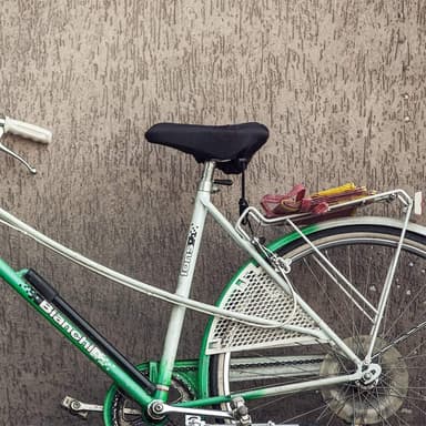 Vattentätt sadelskydd för cykel Svart