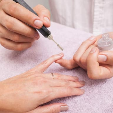 Elektrisk nagelfil med 6 bitsar Svart