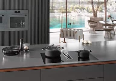 Miele Induktionshäll med fläkt KMDA 7473 FR-U (80cm)