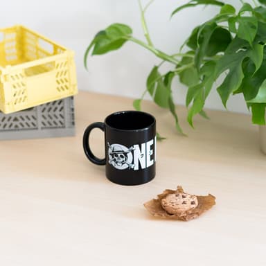 Grupo Erik One Piece mugg (Logo)