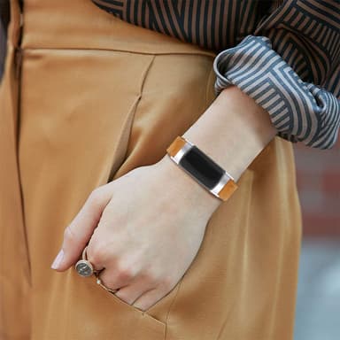Fitbit Charge 5 armband äkta läder Brun