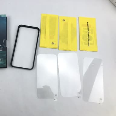 HD härdat glasfilm, aluminiumlegering Heltäckande skydd Fallsäkert för