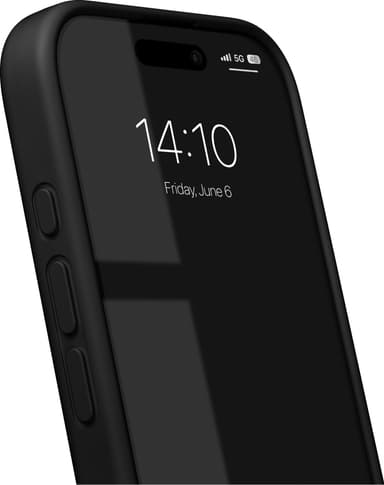 iDeal of Sweden Silicone iPhone 16 Pro Max fodral (svart)