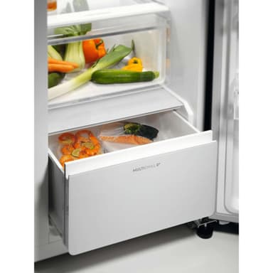 Electrolux Serie 700 Side-by-Side EAI6HD57U0 (rostfri)