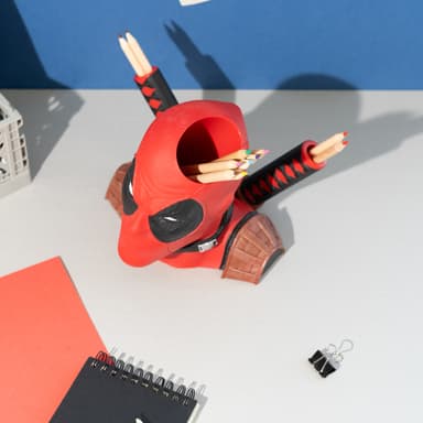 Grupo Erik Marvel pennhållare (Deadpool)