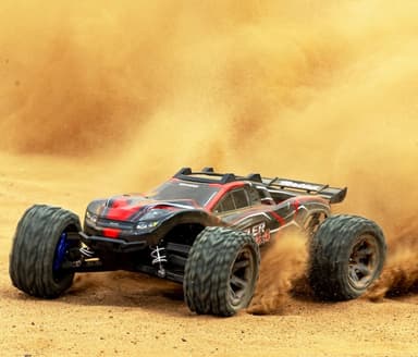 Traxxas Rustler 4x4 BL-2S RTR TQ Röd