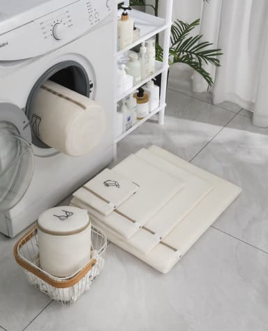Broderade tvättpåsar 4-pack
