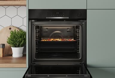 Bosch Serie 4 Inbyggnadsugn HQA472BB3 (svart)