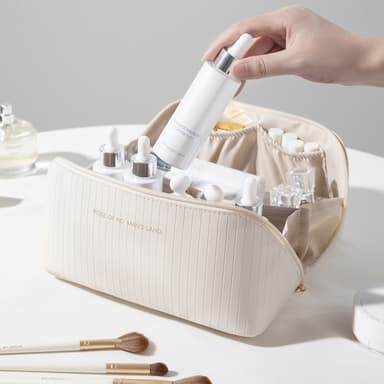 Rymlig necessär / sminkväska Beige