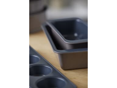 Blomsterbergs Loaf pan 29 cm 1.8L Latte