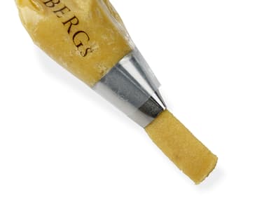 Blomsterbergs Triangular tip Steel