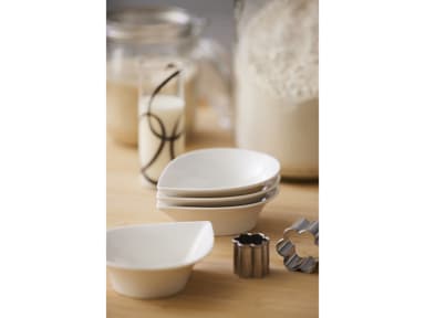 Blomsterbergs Dropshaped bowl 13 cm 4 pcs White