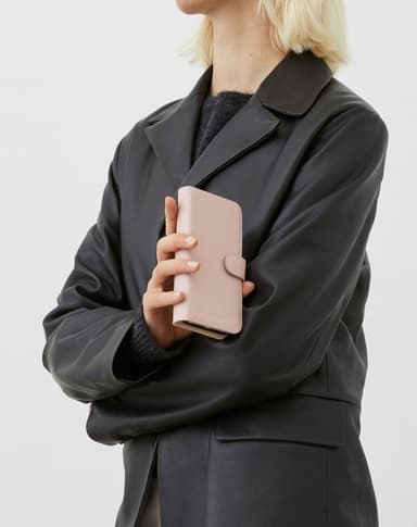 Magnet Wallet+ iPhone 16PL Pink
