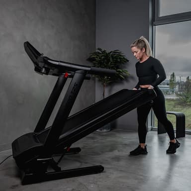 Master Fitness Nero Treadmill T25, Löpband