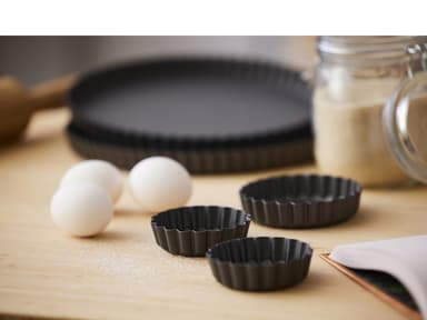 Blomsterbergs Tart mould w/removable bottom Dia. 28 cm