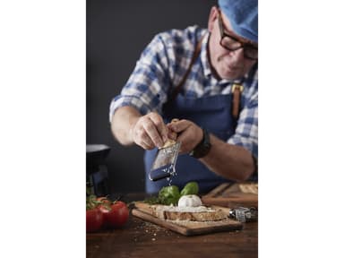 HOLM Grater fine 31,6 x 6,5 cm