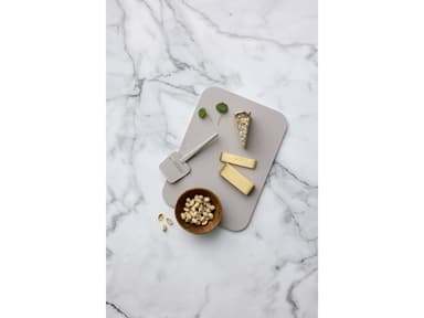 Rosti Emma Cheese plane 19 cm Humus