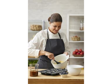 Blomsterbergs Muffin mould 12 pcs Grey