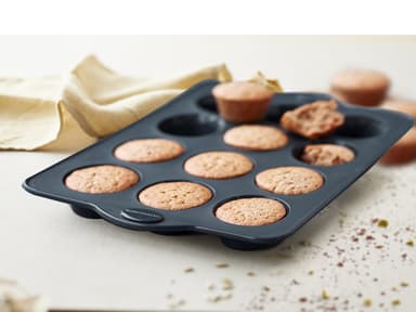 Blomsterbergs Muffin mould 12 pcs Grey