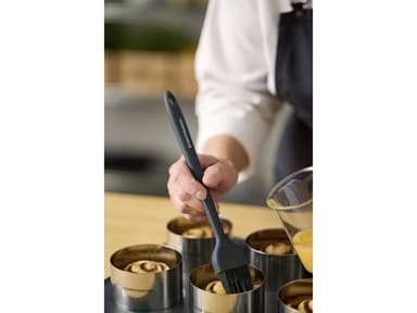 Blomsterbergs Pastry brush 27 cm Grey