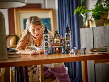 LEGO Harry Potter Malfoys herrgård 76453