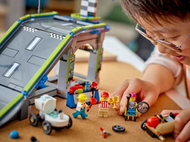 LEGO City Inga gränser: Racerbilsramper 60460
