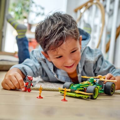 LEGO Ninjago Lloyds pull back-racerbil 71828