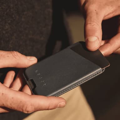Mujjo MagSafe iPhone korthållare för mobiltelefon (stålblå)