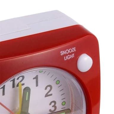 Analog väckarklocka med snooze och tyst gång