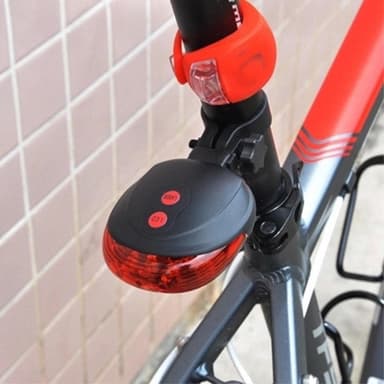 Cykel 5-LED Parallell Line Laser Bakljus Universal Vattentät