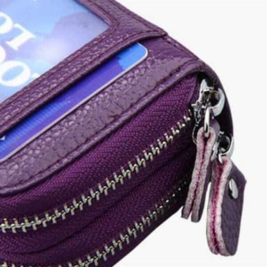 Svart plånbok i koläder med RFID-skydd och många praktiska fack