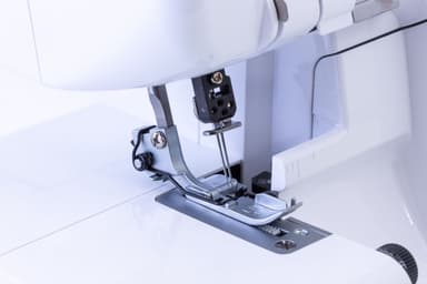 Brother M343DST Strong & Tough Overlock Symaskin