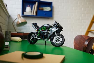 LEGO Technic Kawasaki Ninja H2R Motorcykel 42170