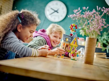 LEGO Disney Huset från ”Upp” 43217