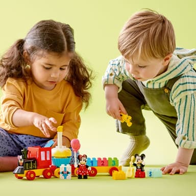 LEGO DUPLO Disney Musse och Mimmis födelsedagståg 10941