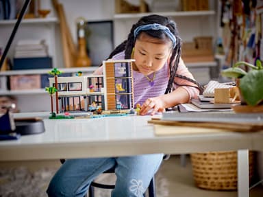 LEGO Creator Modernt hus 31153