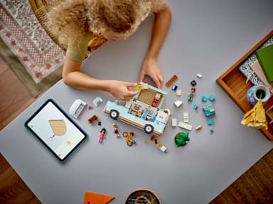 LEGO Friends Vänskapsäventyr med husbil 42663