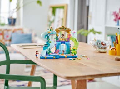 LEGO Friends Heartlake Citys vattenpark 42630