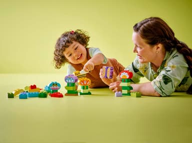 LEGO DUPLO Town Kreativ trädgård och blommor 10444