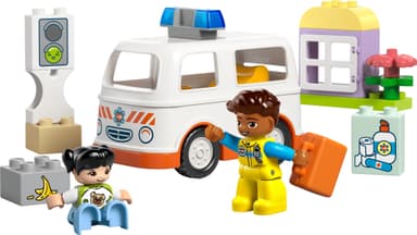 LEGO DUPLO Town Ambulans och förare 10447
